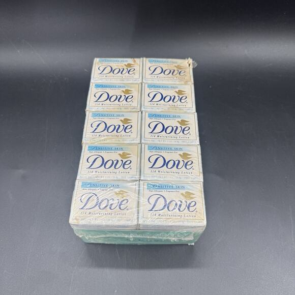 NOS Dove Sensitive Skin Moisturizing Lotion Bar Soap 1 Oz Movie Prop Sealed Vtg - Picture 1 of 9